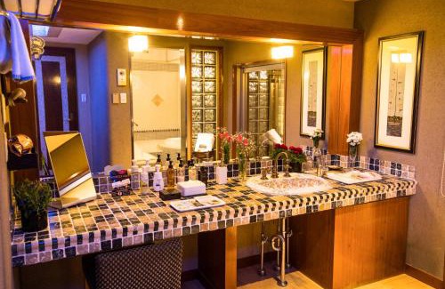Midori Ward Hotel | WATER HOTEL Cy (Audlt Only)
