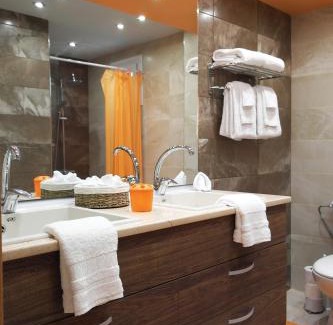 Shumen Apartment | Water House