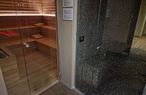 Old Town Apartment | Water lily wellness 5 stars