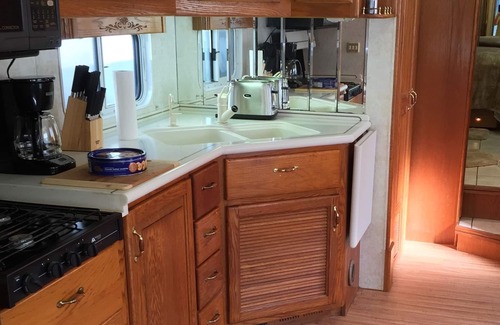 Palmetto House | Water View, 100 Fishing Dock! Teton 40 Ft. Trailer W/3 Slide Outs.