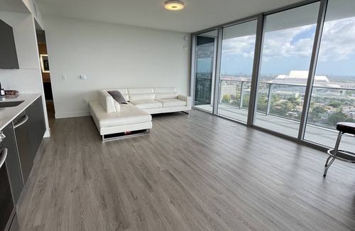 East Little Havana Apartment | Water View luxury two bedroom condo