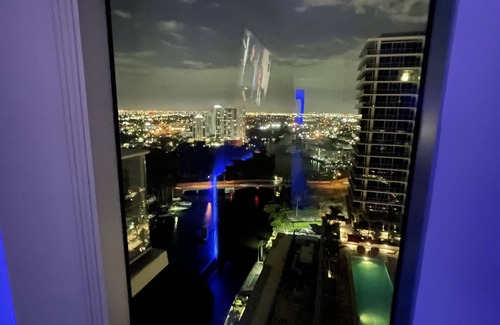 East Little Havana Apartment | Water View luxury two bedroom condo