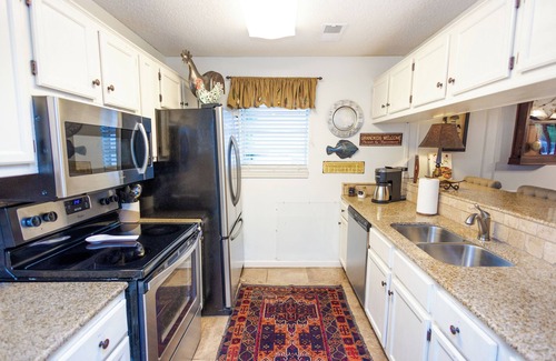 Sardis Cabin | Water View Property, Pet Friendly, Golfing, Fishing, Marina, Swim, Park, Trails