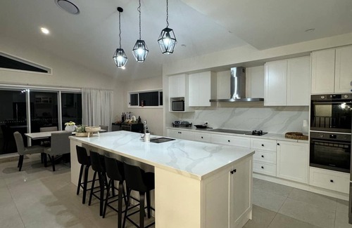 Griffin House | Water Views Executive Level Home