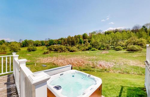 Waterbury Center House | Waterbury-Stowe Farmhouse Units 1-3