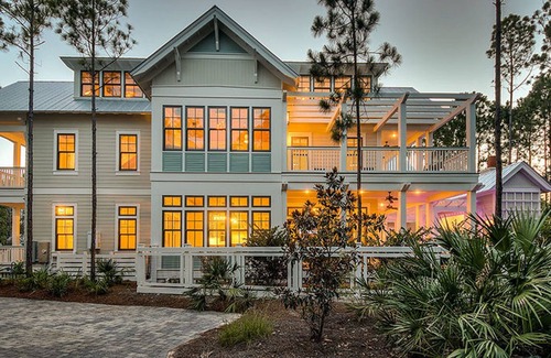 Forest District House | Watercolor Reunions by Five Star Properties