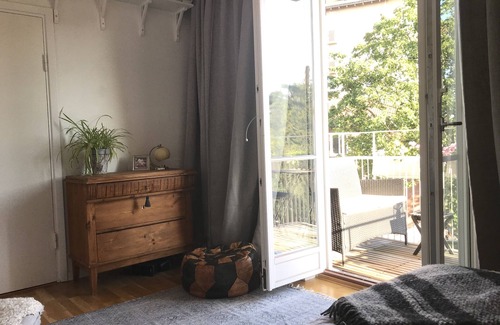 Kungsholmen Apartment | Waterfront with lovely sunny balcony 2-bedroom & big kitchen