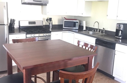 Bath House | Waterfront 1 bedroom guest house with full bathroom/laundry and full kitchen.