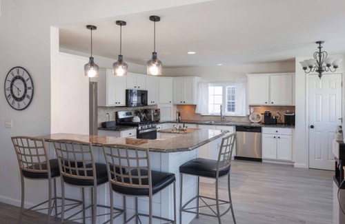 Bayville House | Waterfront 5-bedroom house w/Boat Lift & Jet Ski Docks. Short walk to beach.