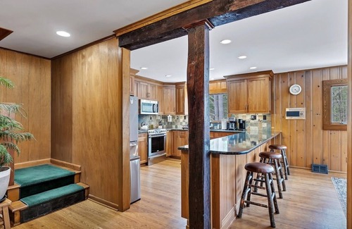 Corinth Cabin | Waterfront ADK Cabin Escape