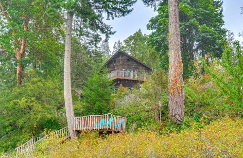 Rollingbay House | Waterfront Bainbridge Island Home Stunning Views!