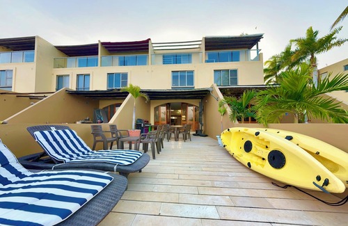 Bocachica House | Waterfront, Beach Tour Included!