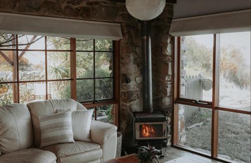 Dodges Ferry House | Waterfront - Bluff Beach House, Park Beach