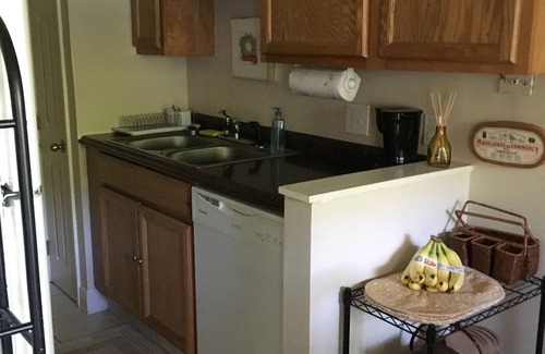 Slidell Condo | Waterfront Bungalow on Bayou Bonfouca- Next to Palmettos