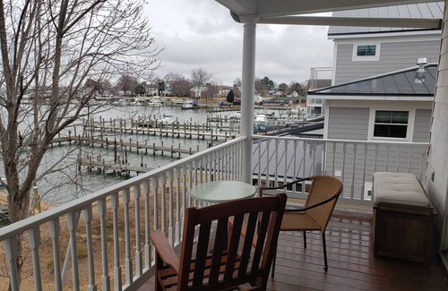 Solomons Island House | Waterfront Charleston Colonial