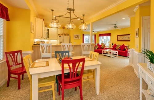 Hatteras Condo | Waterfront condo with pool, central AC, amazing views, & stylish decor