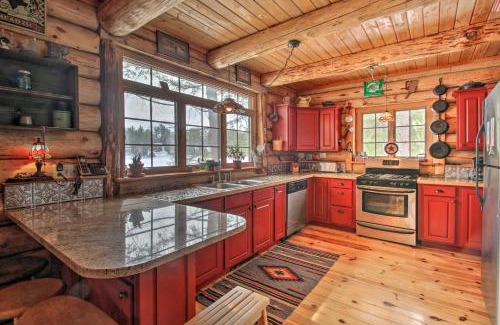 Center Conway House | Waterfront Conway Vacation Rental with Deck!