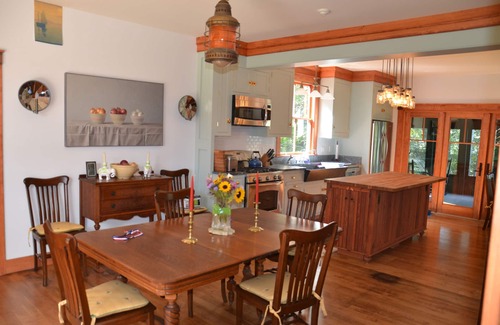 Manset Cottage | Waterfront Cottage, Recently Renovated 125 Year Old Home
