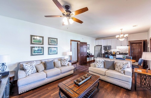 Lake Oconee House | Waterfront Cuscowilla 1 Bedroom
