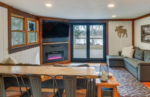 Duluth House | Waterfront Duluth Cabin with Deck and River View!
