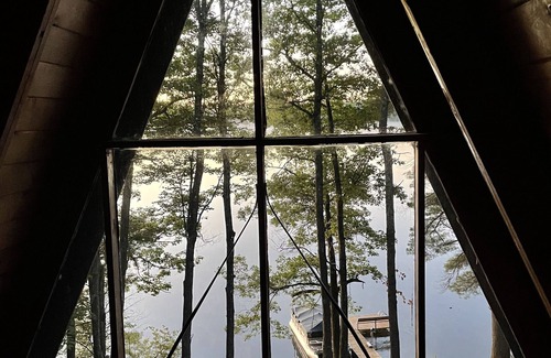 Lake Tomahawk House | Waterfront family friendly private cabin on beautiful Horsehead near Minocqua