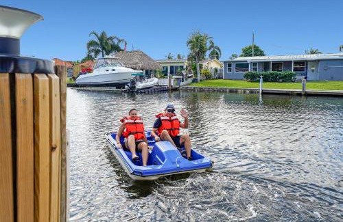 Melaleuca Gardens House | Waterfront Fll&beaches, Bbq, Kayaks, Canoe