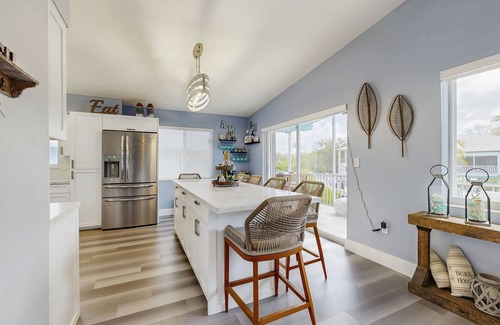 Key Largo House | Waterfront getaway w/stunning view, dockage, private pool, ping-pong, gas grill