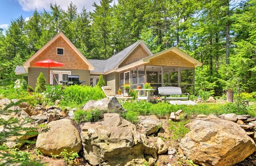 Great Pond Cottage | Waterfront Great Pond Cottage w/Hot Tub & Deck!