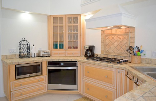 Broadmoor House | WATERFRONT, HEATED POOL, 3/2/2 single-family Rotonda West Home
