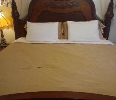 Adjala-Tosorontio Villa | Waterfront Hideaway Private Suite-King bed room