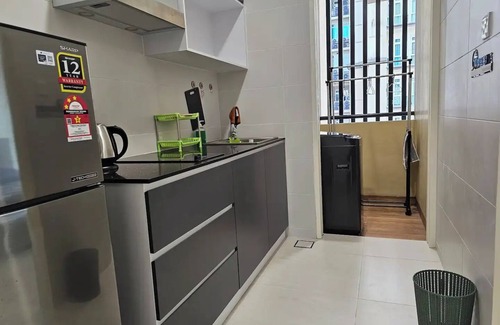 Kuching Condo | Waterfront Home, Serene view @Riverine Resortnn