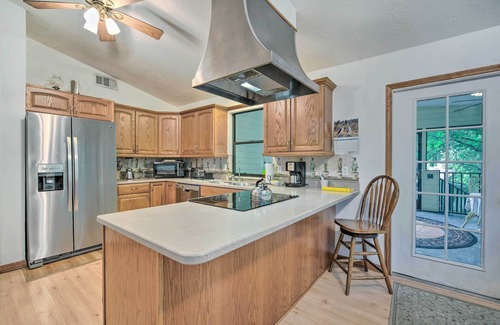 Inglis House | Waterfront Inglis Getaway w/Dock: 5 Mi to Gulf