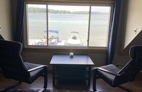 Peninsular Park House | Waterfront Lake Cottage - Upper Nemahbin Lake
