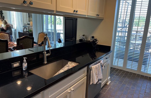 Pointblank House | Waterfront lake house, huge deck, king beds, family friendly on Lake Livingston!