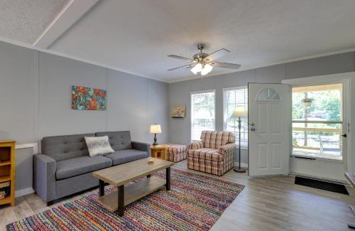 Eatonton House | Waterfront Lake Sinclair Home Dock and Grill!