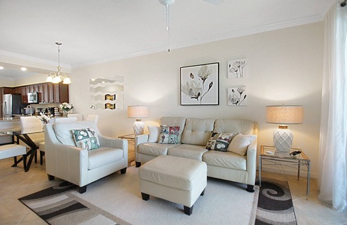 Lakewood Ranch Condo | Waterfront Lakewood National condo overlooking the 11th green - Golfers Grove