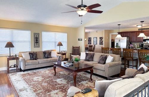 Maynardville House | Waterfront living with private dock, private boat launch, kayaks & firepit