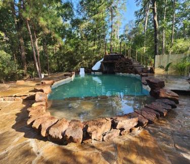 Waller House | Waterfront Lonestar Cabin in a Magical Forest