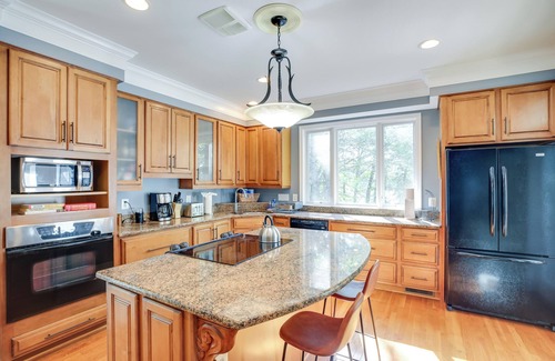 Lusby House | Waterfront Lusby Escape w/Fire Pit & Kayaks!