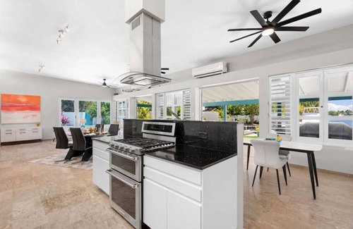 Sabana Abajo House | Waterfront Luxury Home with Dock in San Juan