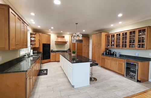 Bridgeport House | Waterfront Oneida Lake Gem House