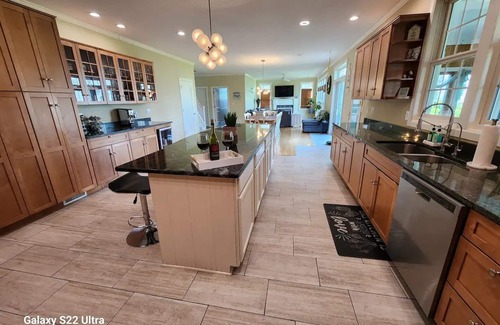 Bridgeport House | Waterfront Oneida Lake Gem House