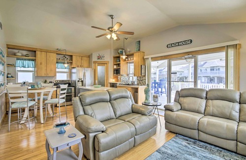 Port Isabel House | Waterfront Port Isabel Getaway: Bring Your Pet!
