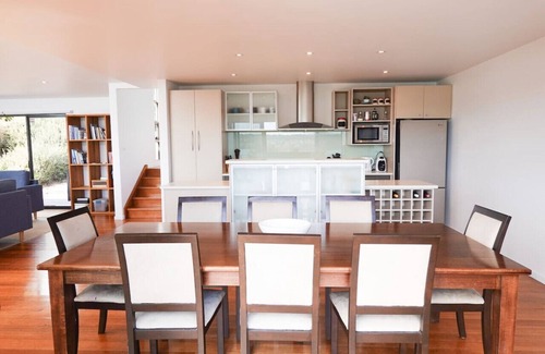 Primrose Sands House | Waterfront Primrose Retreat