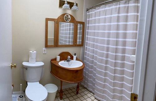 Lagoon City Cottage | Waterfront, private beach, cottage, deck