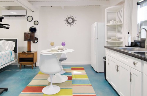 Arroyo City Apartment | Waterfront Rio Hondo Studio w/Shared Grill & Dock