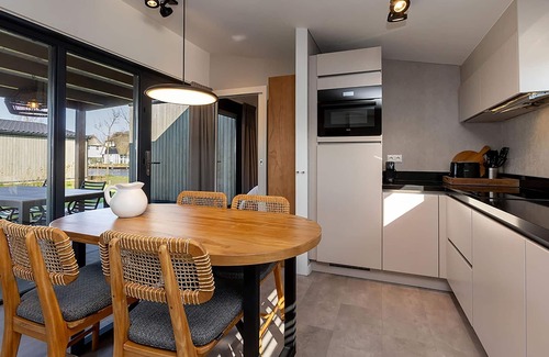 Delfstrahuizen House | Waterfront Stay w/Pets