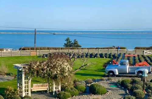 Sequim House | Waterfront Studio Private Guest Suite at Dungeness Barn House