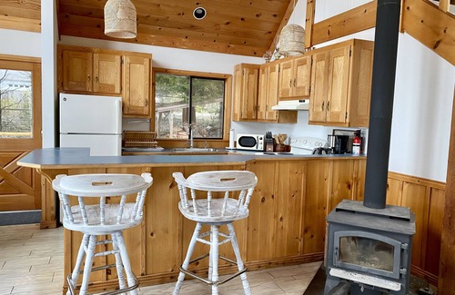 Eastsound Cabin | Waterfront sunset cabin - 2 bedrooms + sleeping loft