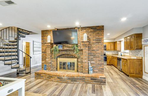 Linn Creek House | Waterfront Yard, Dock and Game Room Linn Creek Home